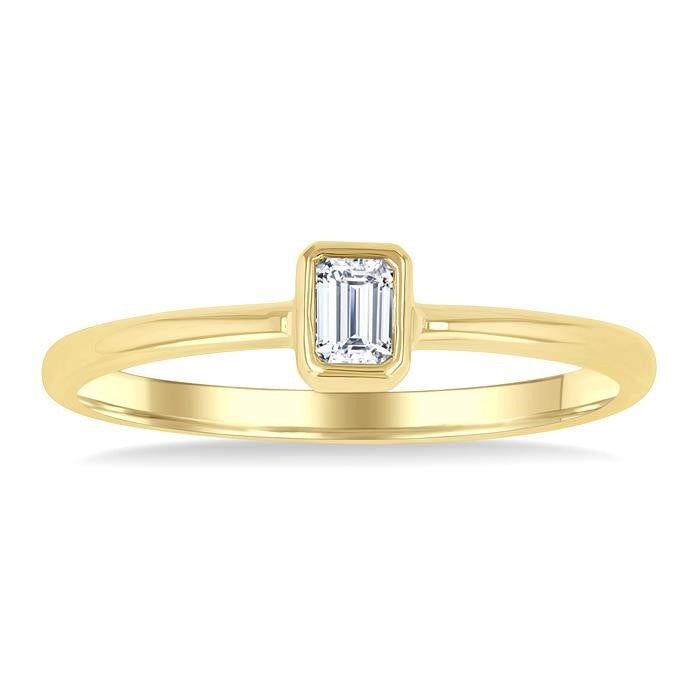 1/6 Ctw Petite Bezel Set Emerald Cut Diamond Fashion Ring in 10K Yellow Gold