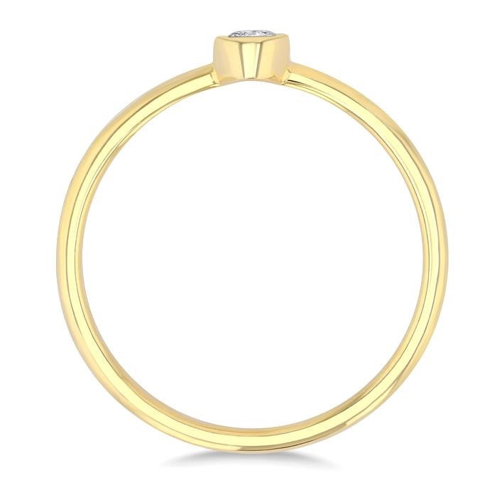 1/6 Ctw Petite Bezel Set Oval Cut Diamond Fashion Ring in 10K Yellow Gold