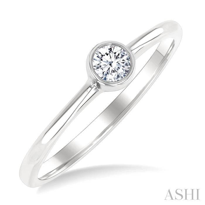 1/6 Ctw Petite Bezel Set Round Cut Diamond Fashion Ring in 10K White Gold