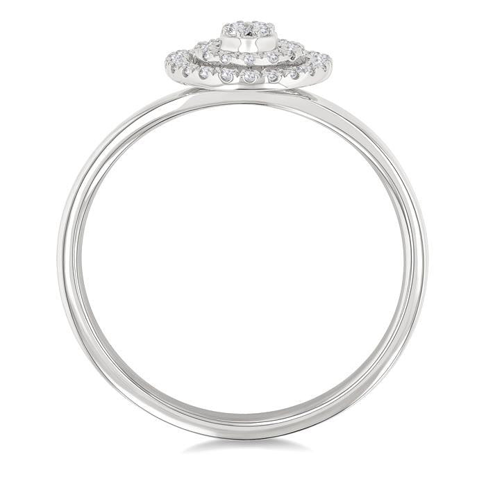 Regal Diamond Ring in Metal