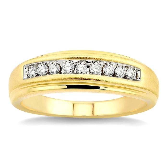 1/6 Ctw Round Diamond Women's Ring in 14K Yellow Gold