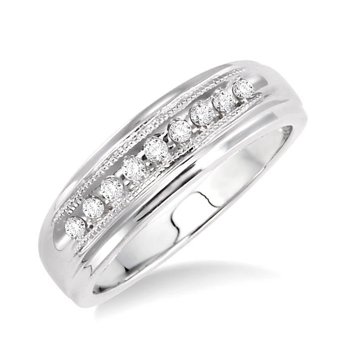 1/8 Ctw Round Cut Diamond Women's Ring in 14K White Gold