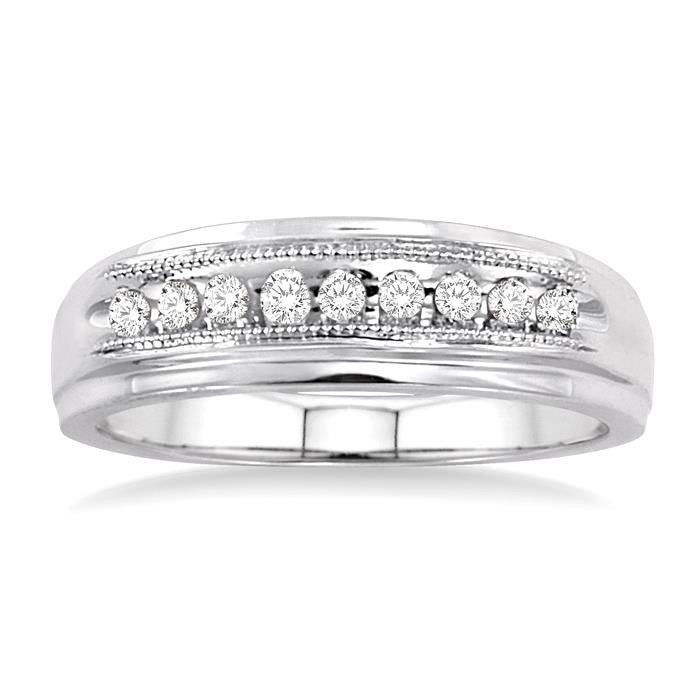 1/8 Ctw Round Cut Diamond Women's Ring in 10K White Gold