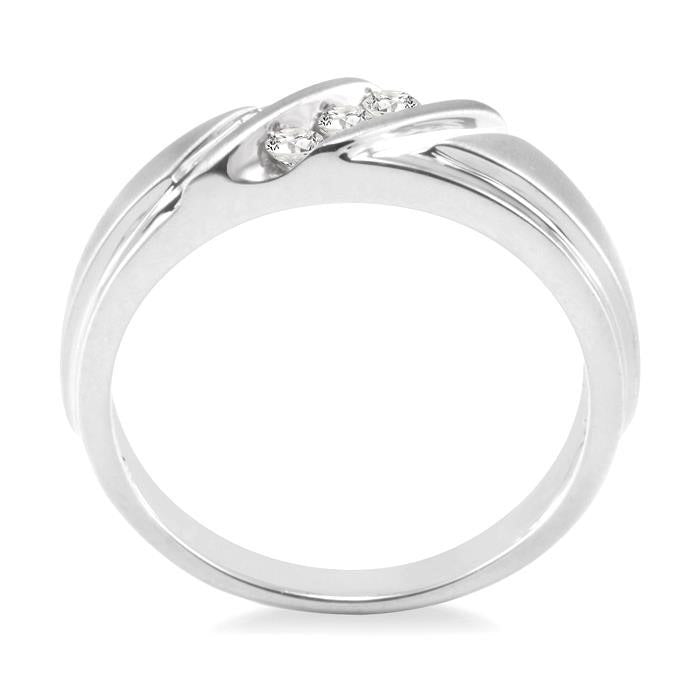 1/8 Ctw Round Cut Diamond Women's Ring in 14K White Gold