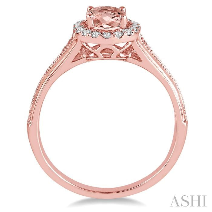 7x5 MM Oval Shape Morganite and 1/6 Ctw Round Cut Diamond Ring in 14K Rose Gold
