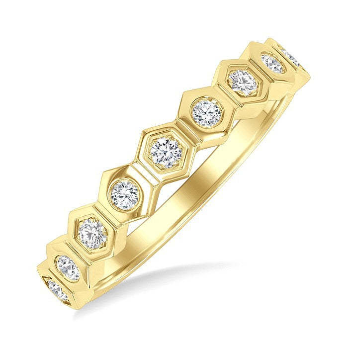 1/5 Ctw Hexagon Shape Link Round Cut Diamond Fashion Ring in 14K Yellow Gold