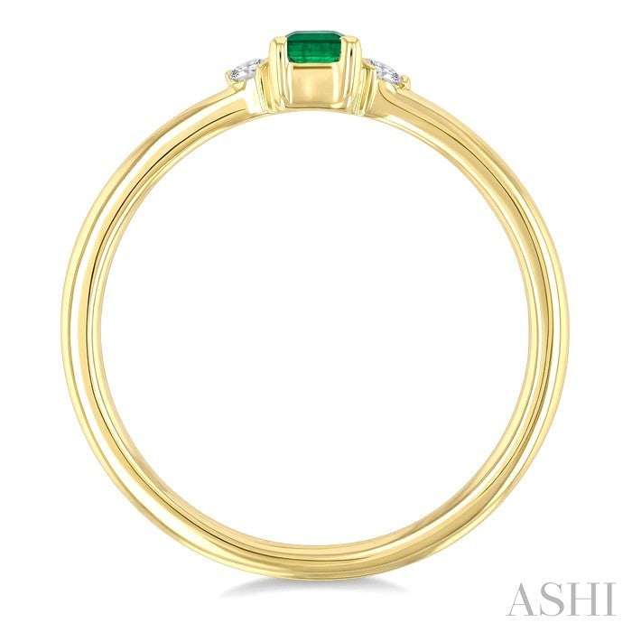 4x3 MM Octagon Shape Emerald and 1/50 Ctw Petite Round Cut Diamond Fashion Ring in 10K Yellow Gold