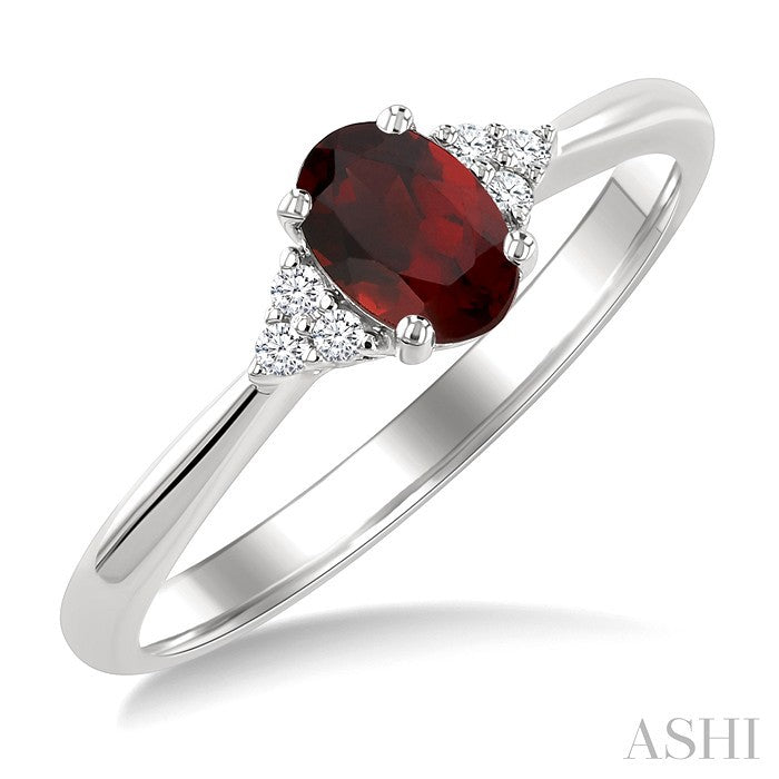 1/20 Ctw Oval Cut 6X4 MM Garnet and Round Cut Diamond semi-precious Ring in 14K White Gold