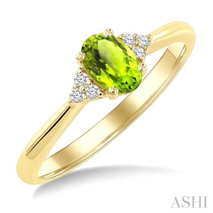 1/20 Ctw Oval Cut 6X4 MM Peridot and Round Cut Diamond semi-precious Ring in 14K Yellow Gold