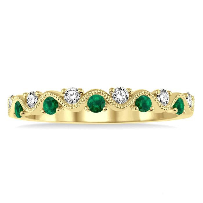 1.8 MM Emerald and 1/6 Ctw Round Cut Diamond Precious Waves Wedding Band in 14K Yellow Gold