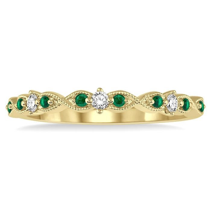 1.25 MM Emerald and 1/10 Ctw Round Cut Diamond Precious Wedding Band in 14K Yellow Gold