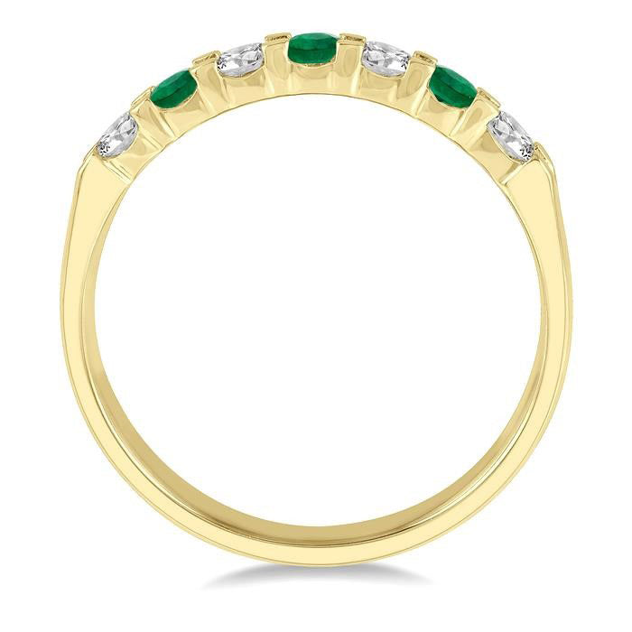 3 MM Emerald and 3/8 Ctw Round Cut Diamond Precious Wedding Band in 14K Yellow Gold