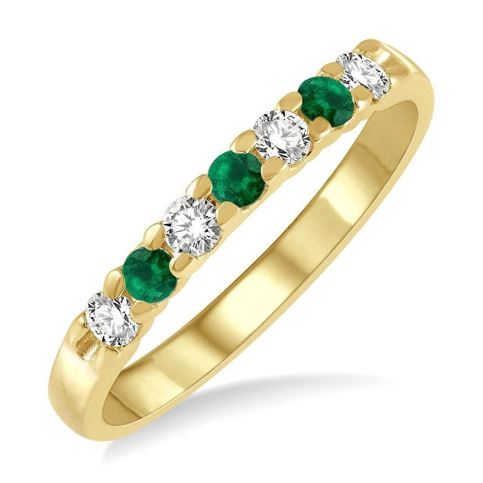 2.3 MM Emerald and 1/5 Ctw Round Cut Diamond Precious Wedding Band in 14K Yellow Gold