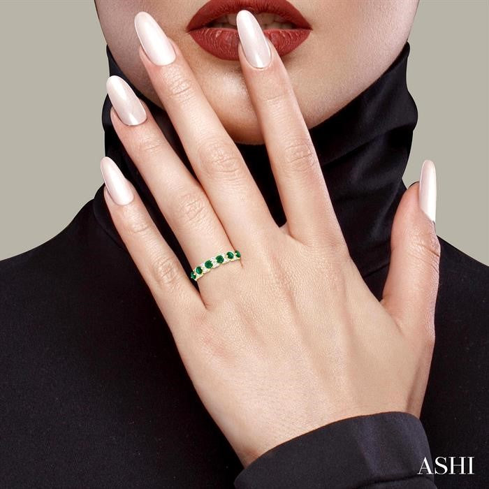 3 MM Emerald and 1/3 Ctw Round Cut Diamond Precious Band in 14K Yellow Gold