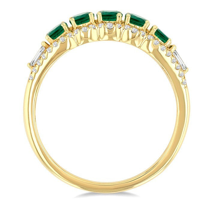 3.1 MM Round Emerald and 1/4 Ctw Baguette and Round Cut Diamond 5-Stone Precious Ring in 14K Yellow Gold