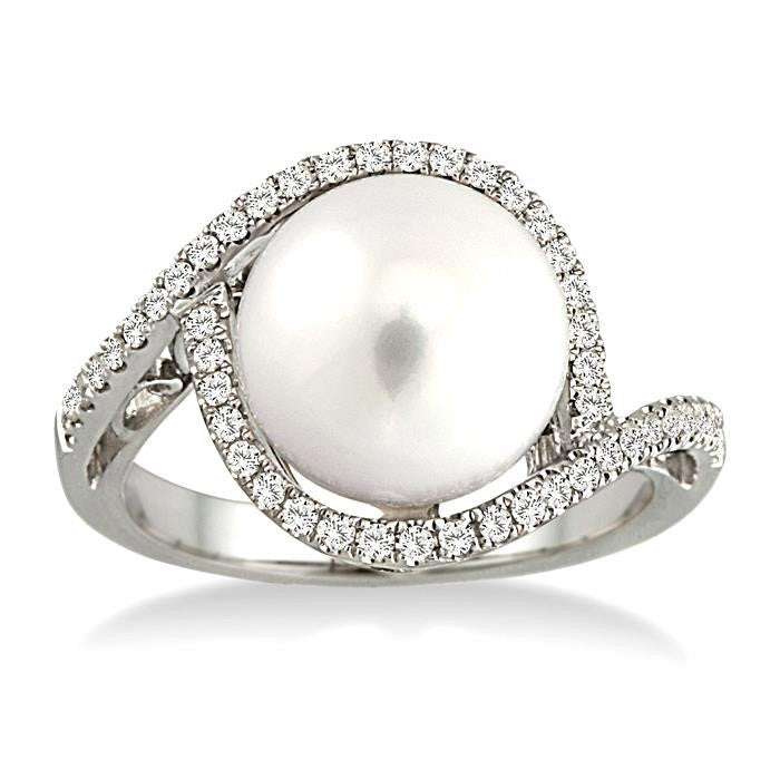 Pearl & Diamond Ring