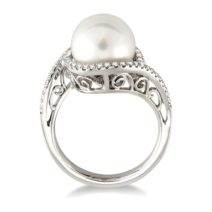Pearl & Diamond Ring