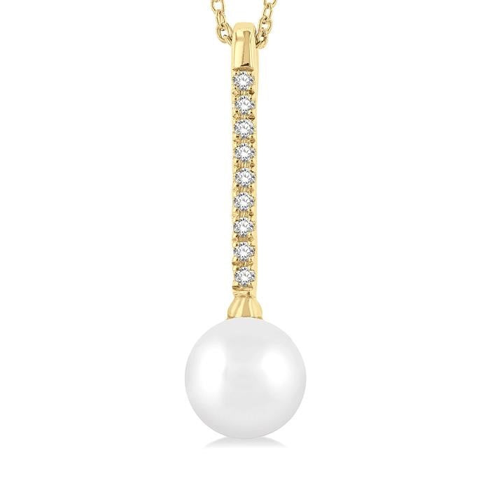 7 MM Round Shape Cultured Pearl and 1/10 Ctw Petite Round Cut Diamond Fashion Pendant With Chain in 10K Yellow Gold
