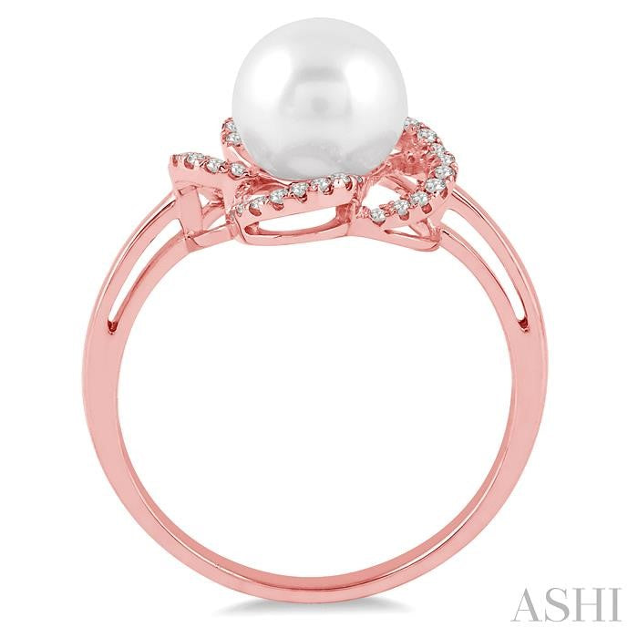 7 MM Cultured Pearl and 1/10 Ctw Round Cut Diamond Ring in 14K Rose Gold