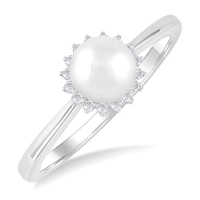Pearl & Petite Halo Diamond Fashion Ring