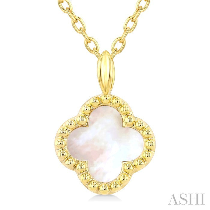 8 MM Mother of Pearl Bead Clover Halo Petite Pendant With Chain in 10K Yellow Gold