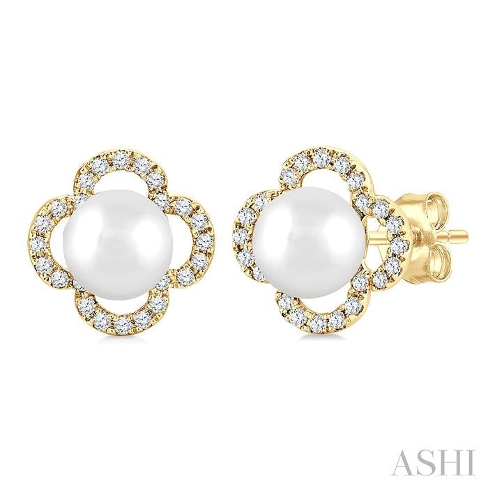 5 MM Cultured Pearl and 1/6 Ctw Round Cut Diamond Clover Petite Fashion Earrings in 10K Yellow Gold