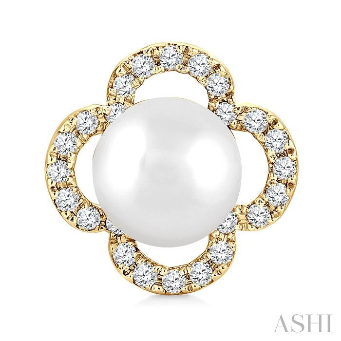 5 MM Cultured Pearl and 1/6 Ctw Round Cut Diamond Clover Petite Fashion Earrings in 10K Yellow Gold