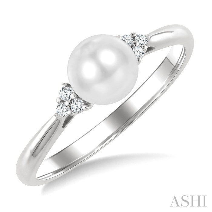 6 MM Cultured Pearl and 1/20 Ctw Round Cut Diamond Fashion Ring in 14K White Gold
