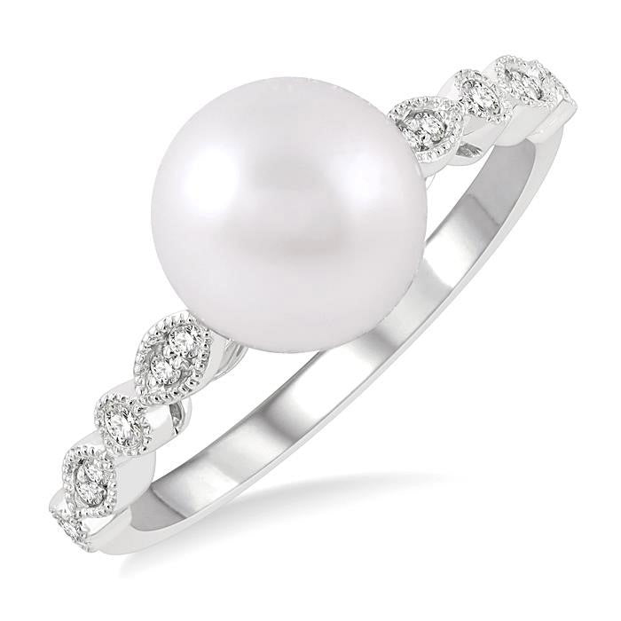 Pearl & Diamond Ring