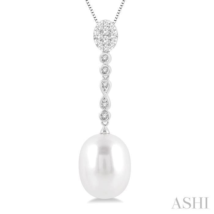 12x10 MM Cultured Pearl and 1/5 Ctw Hanging Round Cut Diamond Drop Shine Bright Pendant With Chain in 14K White Gold
