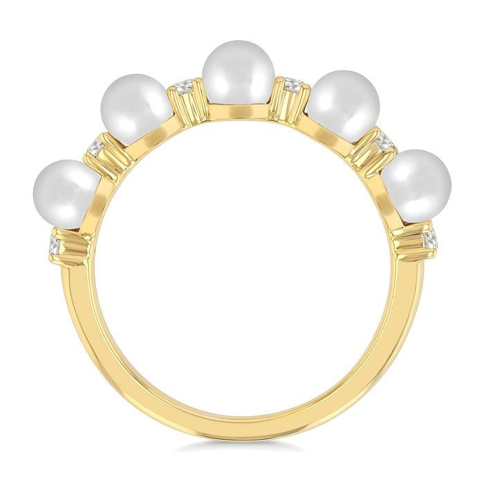 4MM Cultured Pearl and 1/6 Ctw Round Cut Diamond Fashion Ring in 14K Yellow Gold