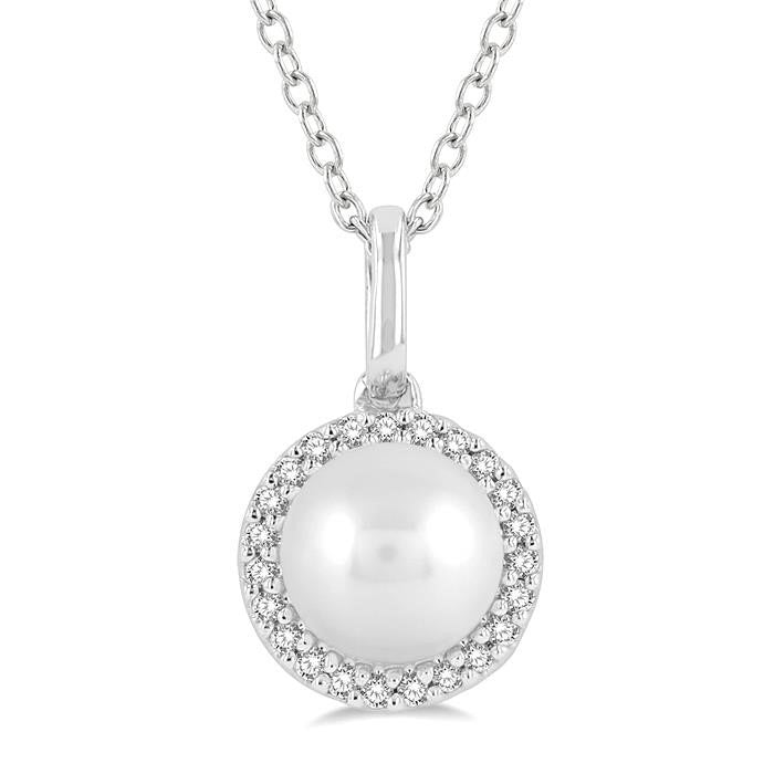 Pearl & Petite Halo Diamond Fashion Pendant