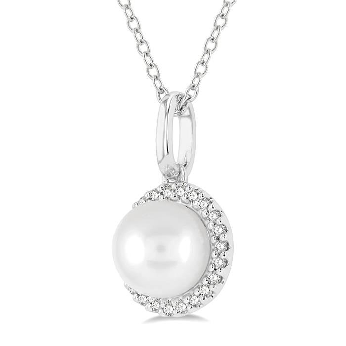 Pearl & Petite Halo Diamond Fashion Pendant