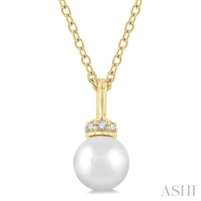 6 MM Round Shape Cultured Pearl and 1/20 Ctw Petite Round Cut Diamond Crown Fashion Pendant With Chain in 10K Yellow Gold