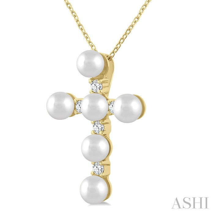 4 MM Cross Cultured Pearl and 1/6 Ctw Round Cut Diamond Fashion Pendant With Chain in 10K Yellow Gold