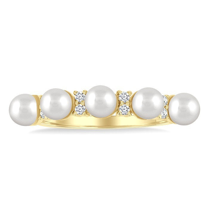 4 MM Round Shape Cultured Pearl and 1/6 Ctw Round Cut Diamond Semi-Precious Fashion Ring in 10K Yellow Gold