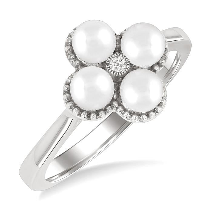 Clover Pearl & Diamond Fashion Ring