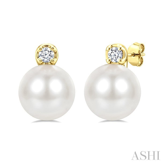 6 MM Cultured Pearl and 1/20 Ctw Round Cut Diamond Fashion Earrings in 10K Yellow Gold