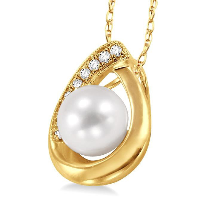 Yew Rill Pearl & Diamond Fashion Pendant