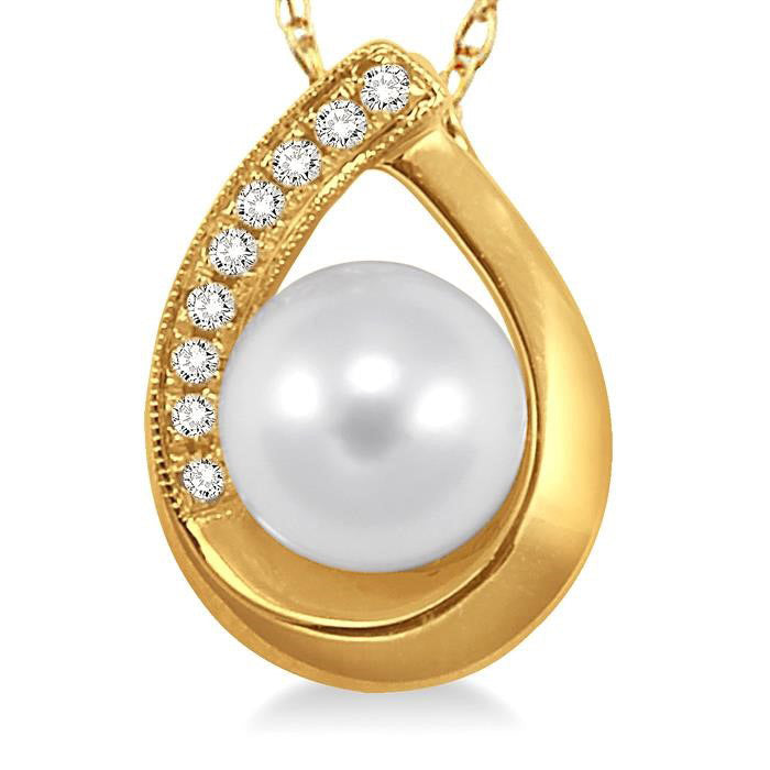 Yew Rill Pearl & Diamond Fashion Pendant