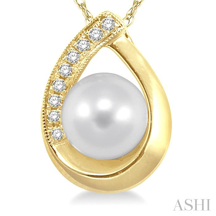 6.5 MM Round Shape Cultured Pearl and 1/20 Ctw Round Cut Diamond Pendant in 10K Yellow Gold with Chain