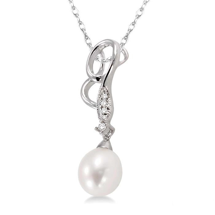 Heart Shape Pearl & Diamond Fashion Pendant