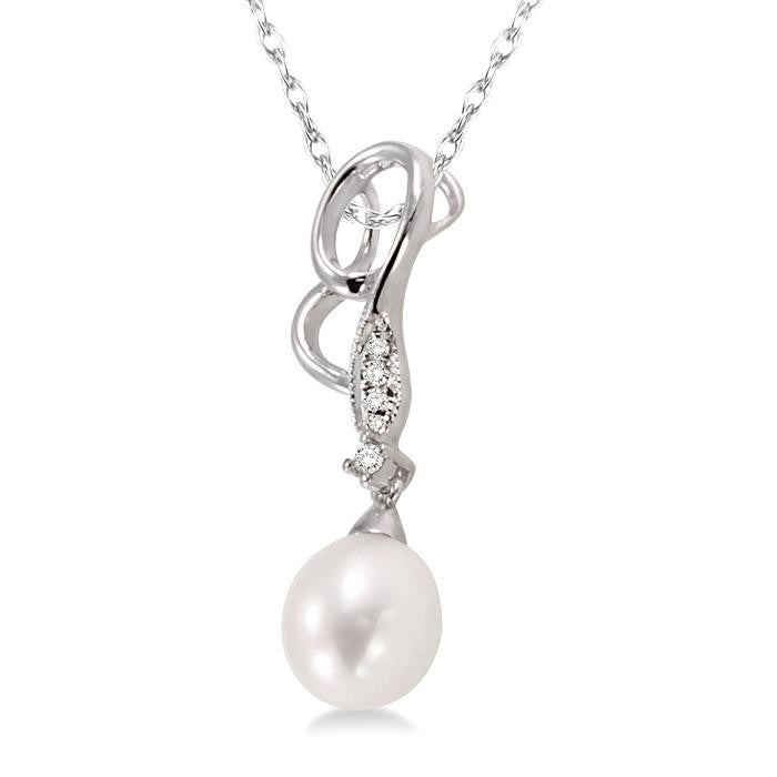 Heart Shape Pearl & Diamond Fashion Pendant