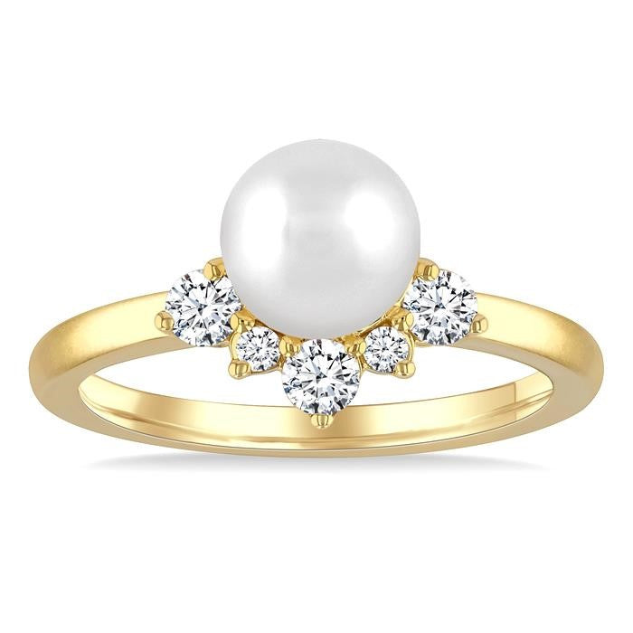 7MM Cultured Pearl and 1/4 Ctw Round Cut Diamond Fashion Ring in 10K Yellow Gold