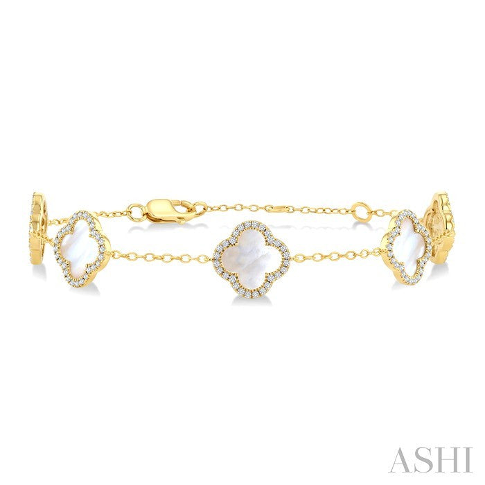 8 MM Mother of Pearl and 1/2 Ctw Round Cut Diamond Clover Halo Station Bracelet in 14K Yellow Gold
