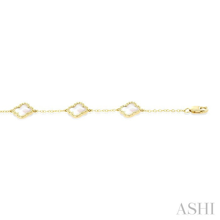 8 MM Mother of Pearl Bead Clover Halo Station Bracelet in 14K Yellow Gold