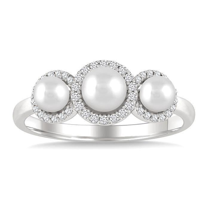 1/6 Ctw Past, Present & Future 4MM & 5MM Cultured Pearl and Round Cut Diamond Halo Ring in 14K White Gold