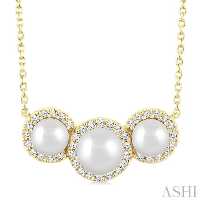 5MM & 4MM Cultured Pearl and 1/6 Ctw Round Cut Diamond Halo Pendant With Chain in 14K Yellow Gold