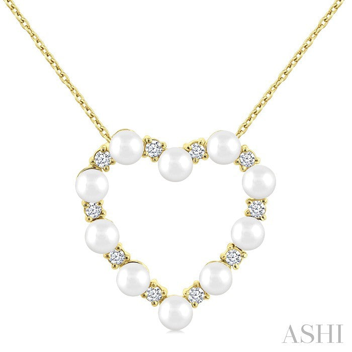 3 MM Round Shape Cultured Pearl and 1/5 Ctw Heart Shape Round Cut Diamond Pendant With Chain in 14K Yellow Gold