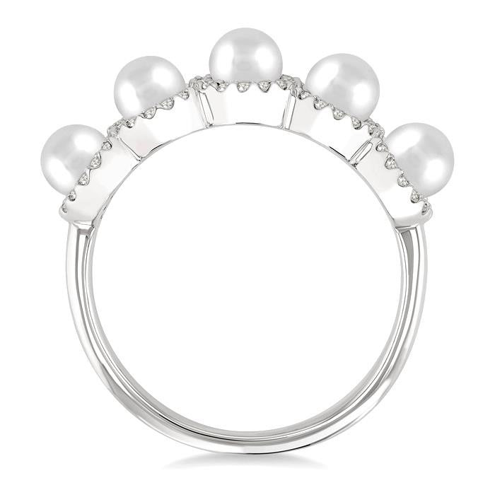 Pearl & Halo Diamond Ring